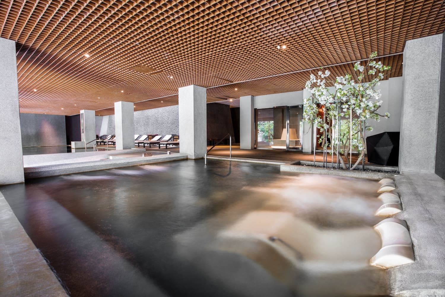 一池美人湯,換一夜好眠:在烏來璞石麗緻溫泉會館,遇見山谷裡的發光旅程