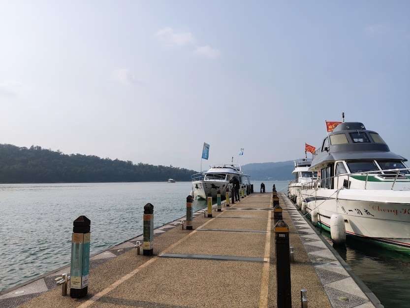 紅茶先入口、夕陽再上桌：伊達邵碼頭，最會餵飽靈魂的街區