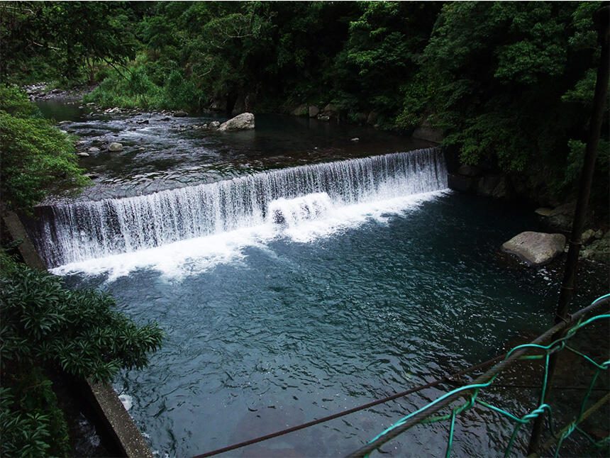《把壓力放「溪」裡》｜烏來溪谷五大秘境開箱，一日洗掉城市的噪音