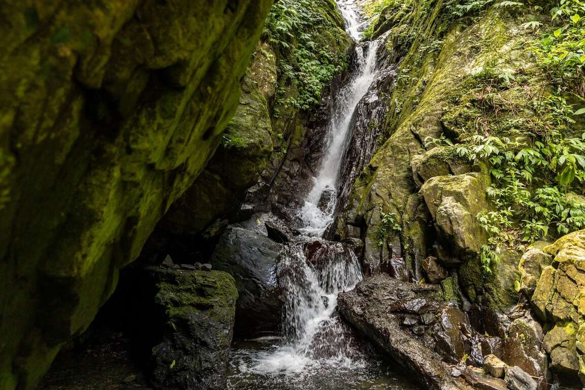 《把壓力放「溪」裡》｜烏來溪谷五大秘境開箱，一日洗掉城市的噪音
