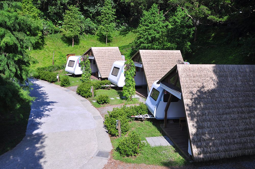 皇后鎮森林金山|豪華露營車內部實景