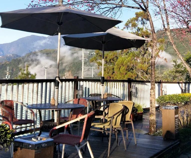 🌲 沉浸清境的山嵐、茶香與銀河星空