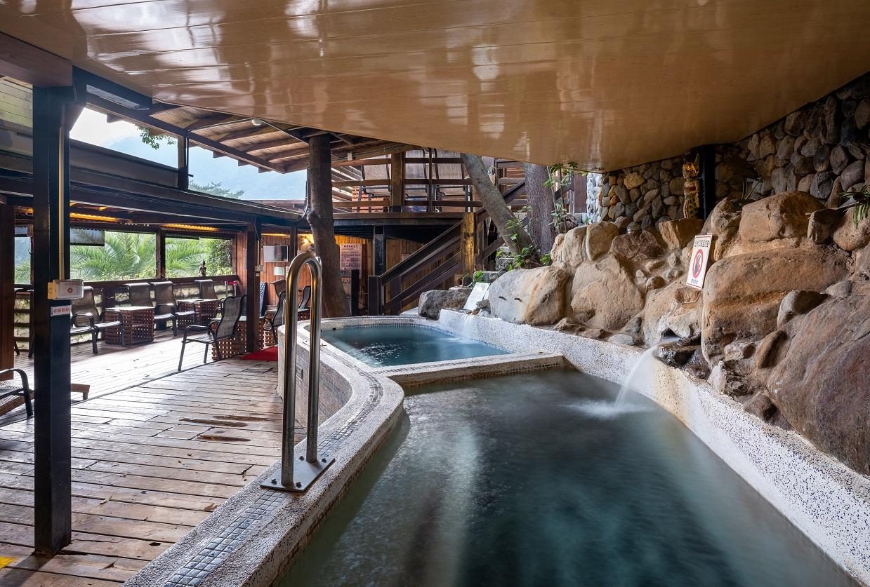 一場與山霧對話的泡湯旅行｜四季溫泉會館帶你重啟生活節奏