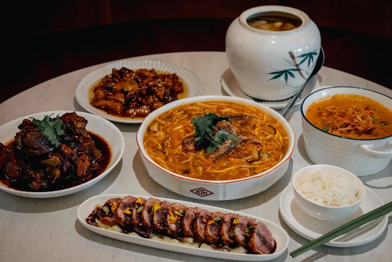 虎炊稻 Höo Triptown 臺菜沙龍