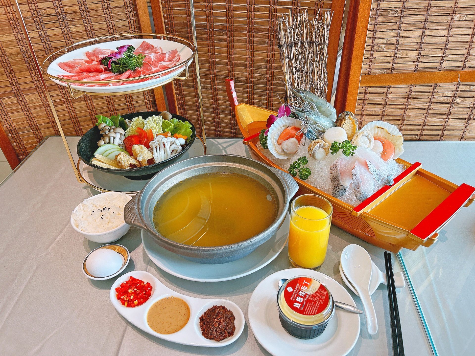 這間日光真的會發光！藏在台中山裡的溫泉度假天堂