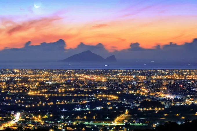 夜太美，宜蘭最懂｜5個讓人甘願黑著眼眶熬著夜看的夜景秘境