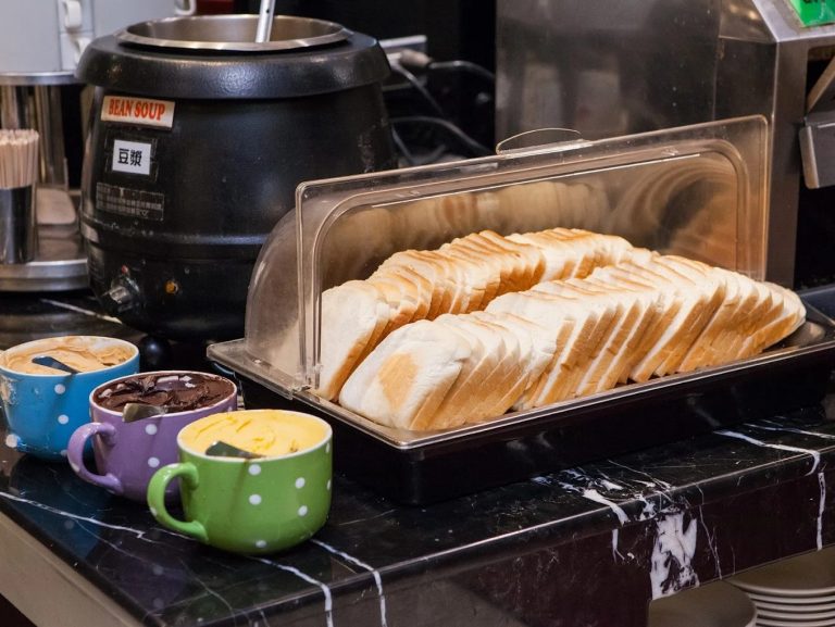 【礁溪美嘉美大飯店】一泊三食只要 $1,499 起｜獨立湯屋 × 美人湯 × 寵物友善住宿