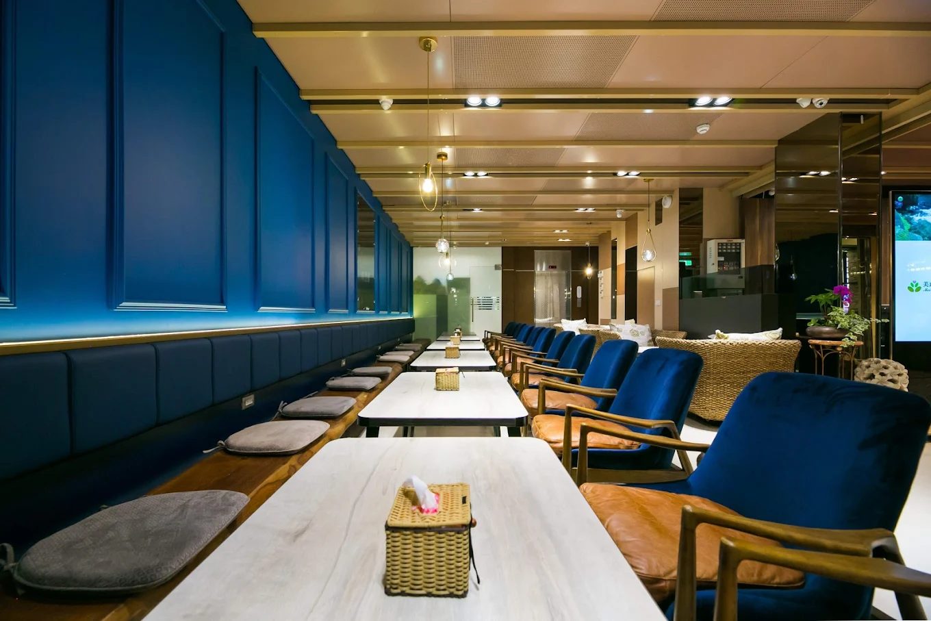 礁溪【美嘉美大飯店】一泊三食＋獨立湯屋！四人平日只要 $2,399｜寵物友善、全家一起泡「美人湯」