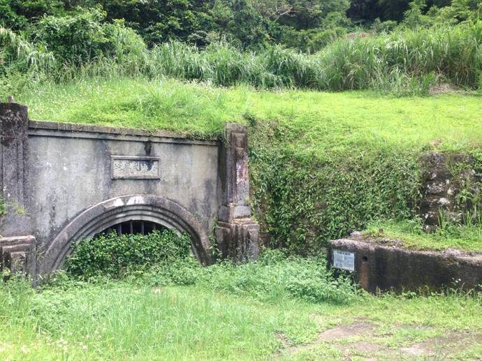 當列車停靠菁桐老街月台，你會想在這座山城多待一會