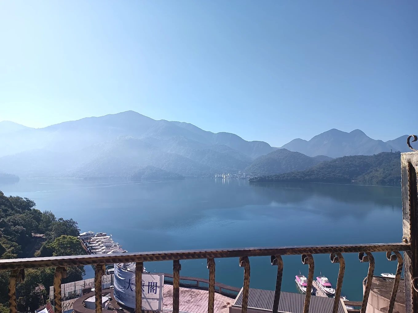 日月潭湖景第一排！【淶滬文旅】雙人房只要 $2,280 起，坐擁最美湖光山色