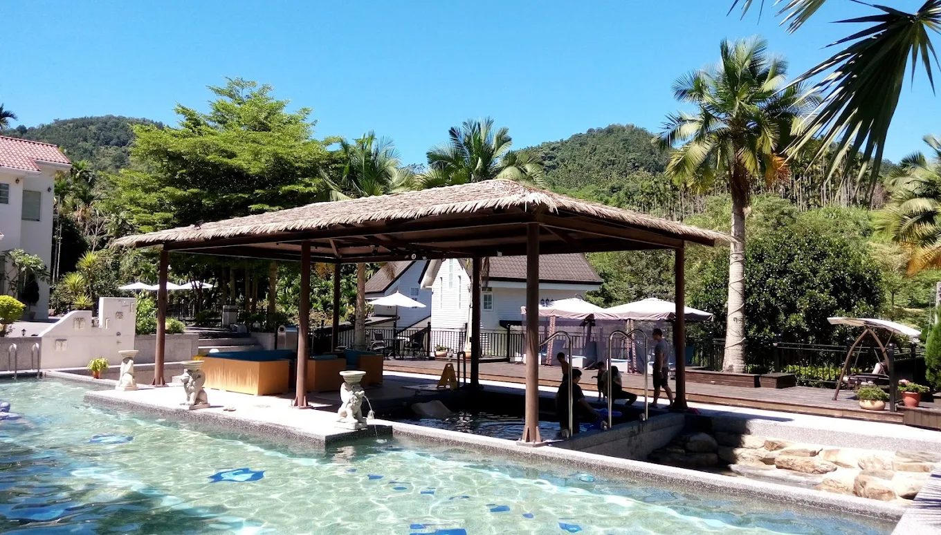 🌿 在台灣就能感受歐洲莊園的浪漫假期｜日月潭布查德Villa周年慶，一泊二食只要 $1,999 起！