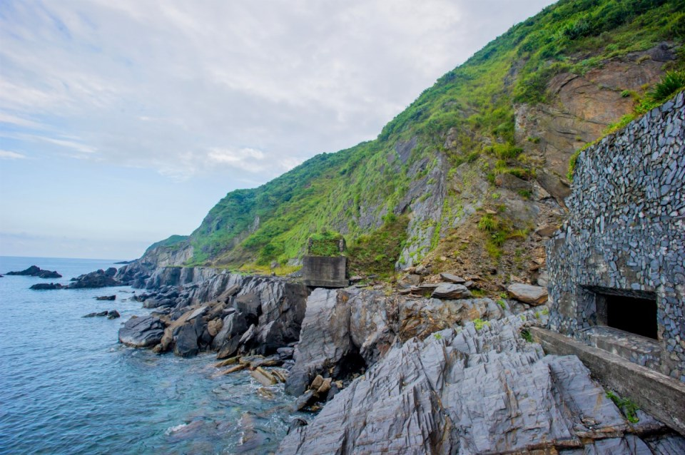宜蘭秋日散步路線｜看海、訪漁港、探瀑布，在微涼海風中慢慢走