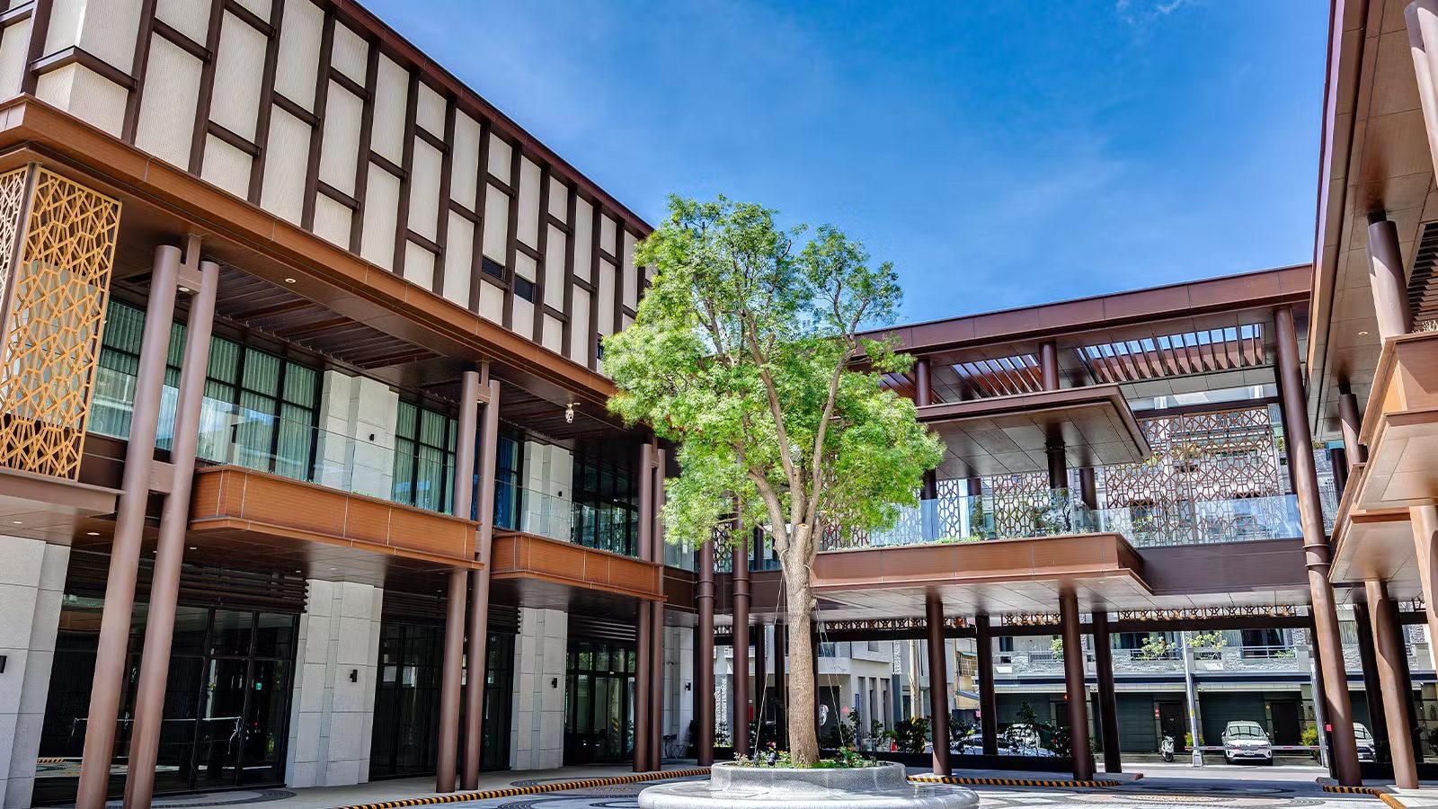 在綠意與光影之間，城市裡的綠洲：遠離塵囂的片刻，走進烏日璞旅，聆聽城市的另一種節奏