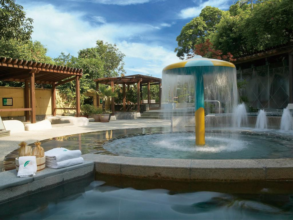 從新北投出發走進山霧之中,五間溫泉飯店接住一天的柔軟節奏