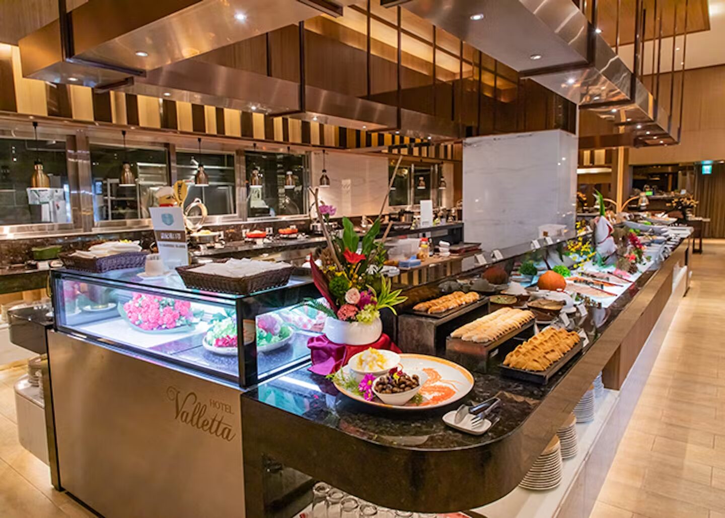 誰說只有中天有節目？礁溪這間中天，播的是溫泉與山霧的故事