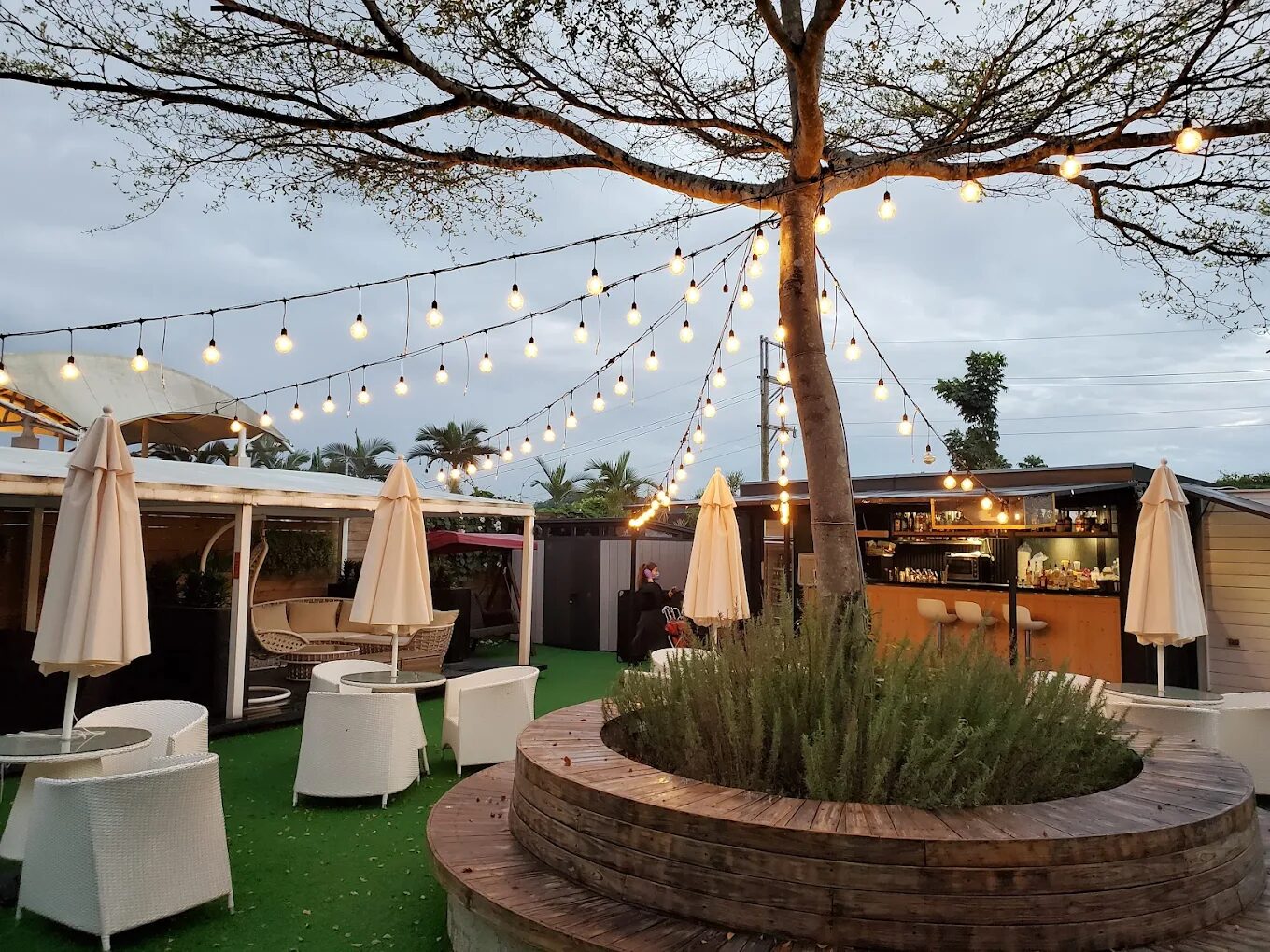 🌤 台中日光溫泉會館｜大坑山谷裡的美人湯假期，一泊二食只要 $6,000！