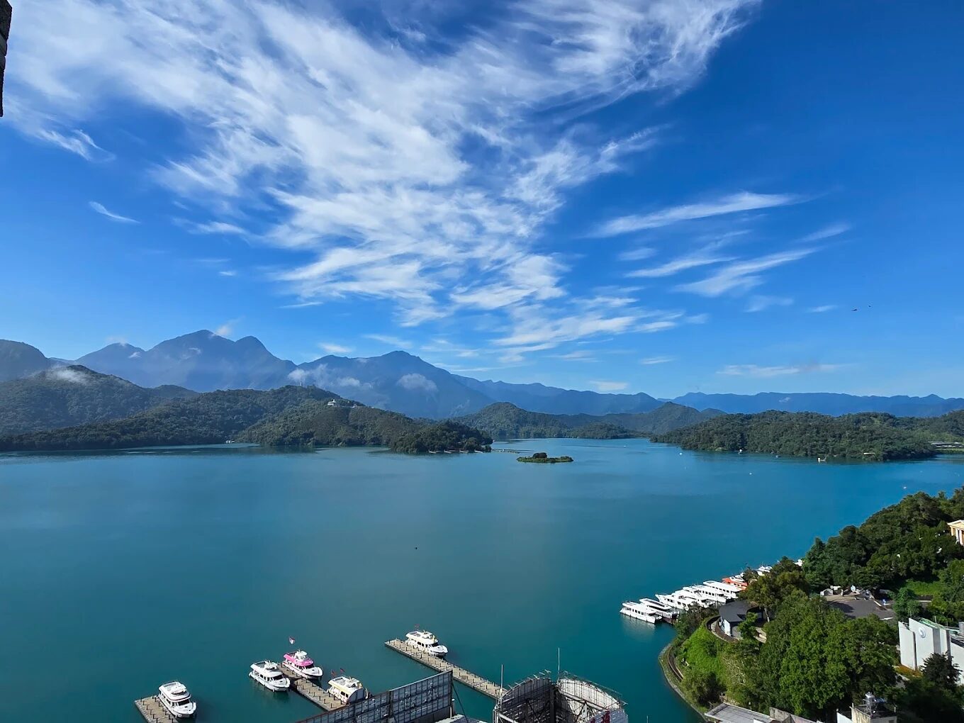 🌅 日月潭湖景第一排住宿推薦｜淶滬文旅 Hotel de Art Life｜雙人入住只要 $2,280 起！