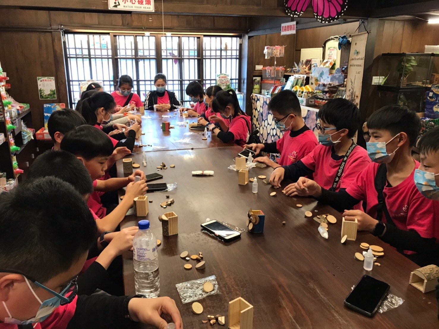 比京都還會療癒！嘉義檜意森活村：木屋、甜點與日光的午後約會