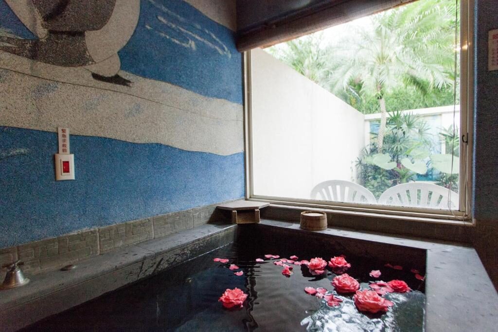 從城市的雜訊逃到山的回音｜會來尖石溫泉的靜謐之夜