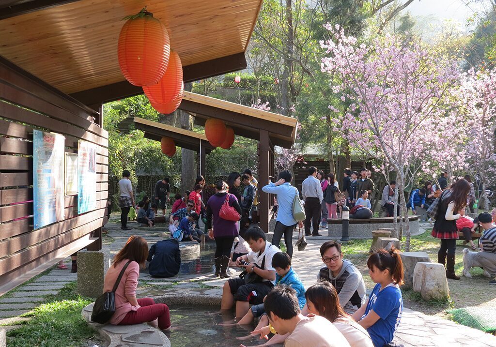 熱氣升騰的不是溫泉，是我重新開始的勇氣｜谷關的秋天，很療癒