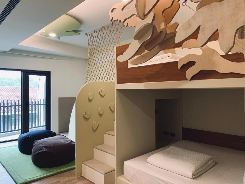 ☀️ 住進日月潭的光裡|五間民宿,帶你慢慢看湖、聽風、醒在晨霧中