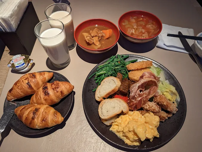 礁溪晶泉丰旅：在無邊際溫泉與晨霧間，找回放慢的理由