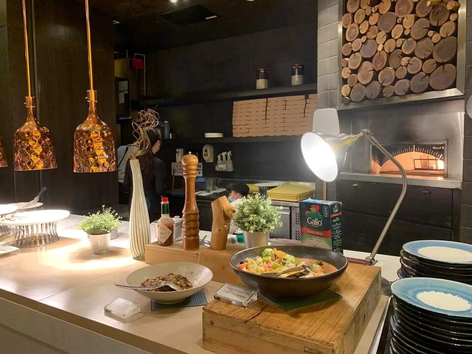 當窗外是 101、心裡是靜——讓節奏變慢的地方，叫台北寒舍艾美酒店