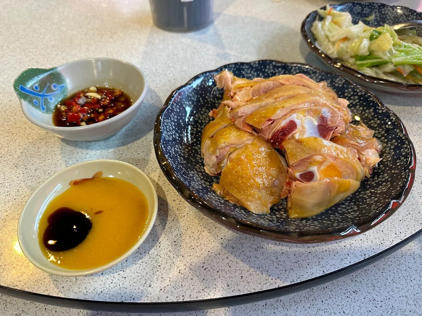 秋風起、霧氣漫，讓身體先抵達山裡──走進台中谷關溫泉的暖泉世界