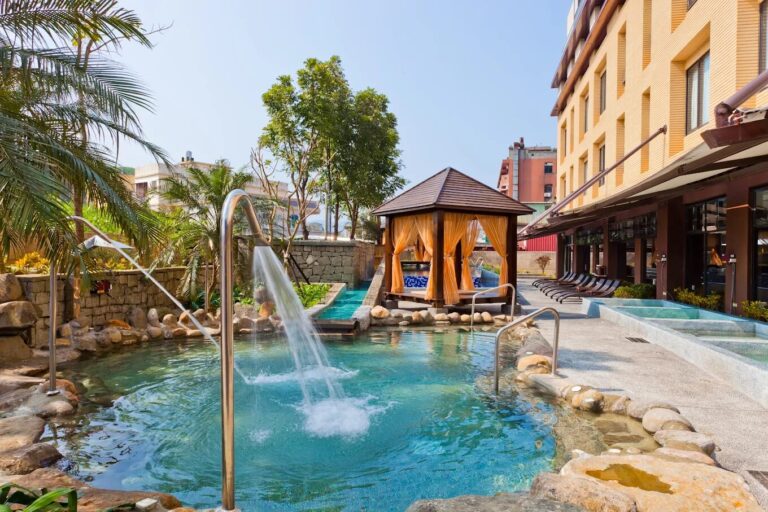 ♨ The Loft 沐舍溫泉渡假酒店｜北海岸山海秘境 泡湯、賞海景、Reset 身心