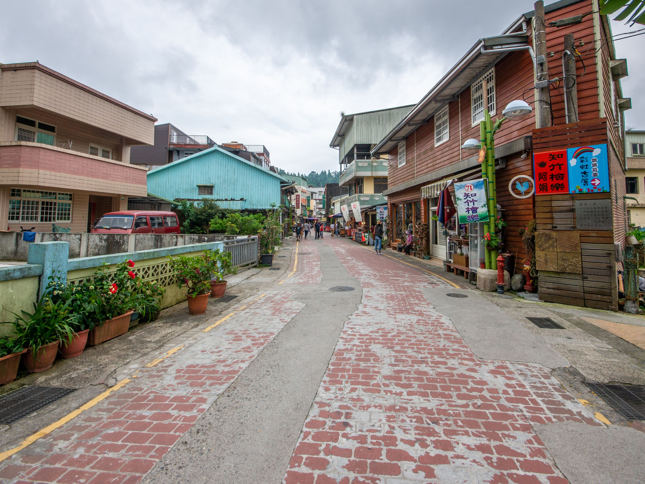 走進嘉義梅山雲端｜太平雲梯一日遊路線、觀景亮點與老街茶香全攻略