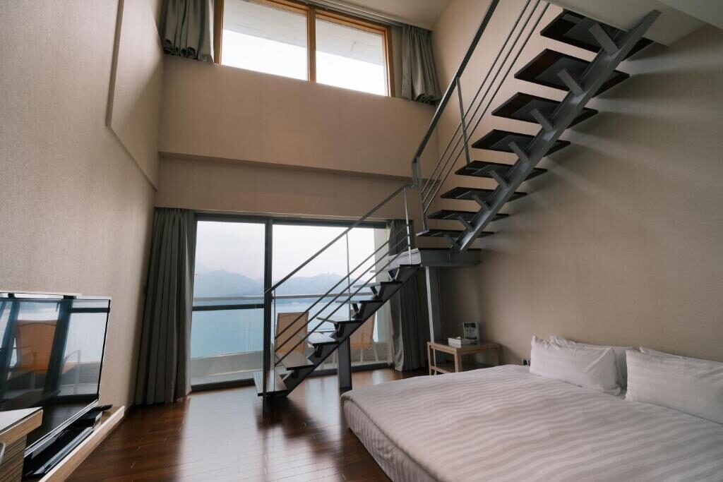 想泡湯、看雲起？從晨霧到夕光，一次住遍日月潭最美的五間飯店