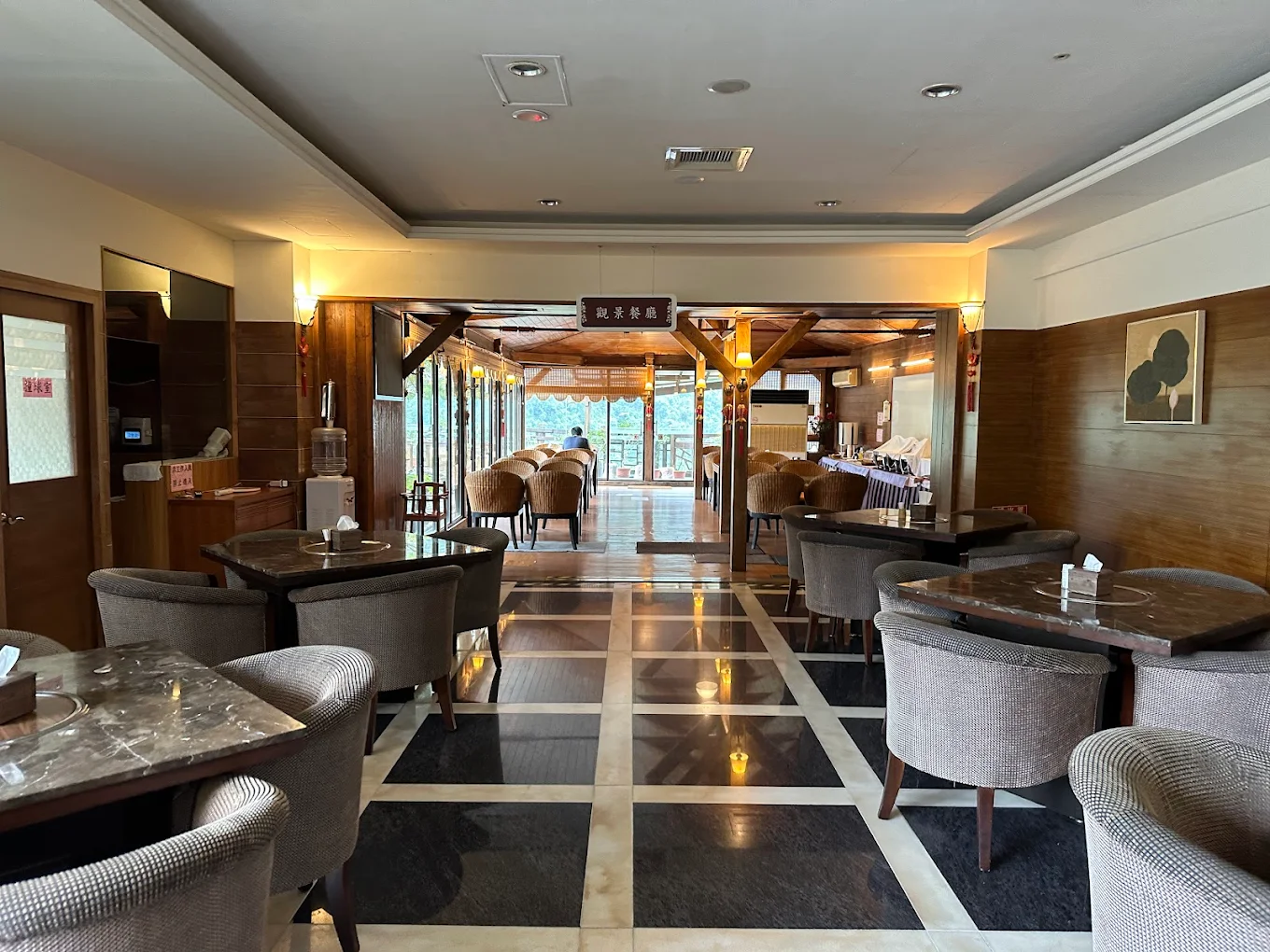 烏來溫泉住宿推薦｜隱身山谷的美人湯秘境【淞呂溫泉會館】雙人只要$2,380 起