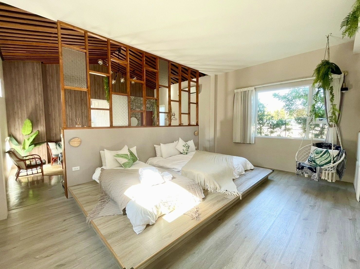 藏在埔里田野裡的慢旅角落｜走進 INSTAY 隱呆民宿，讓日光與草香陪你放鬆一整天