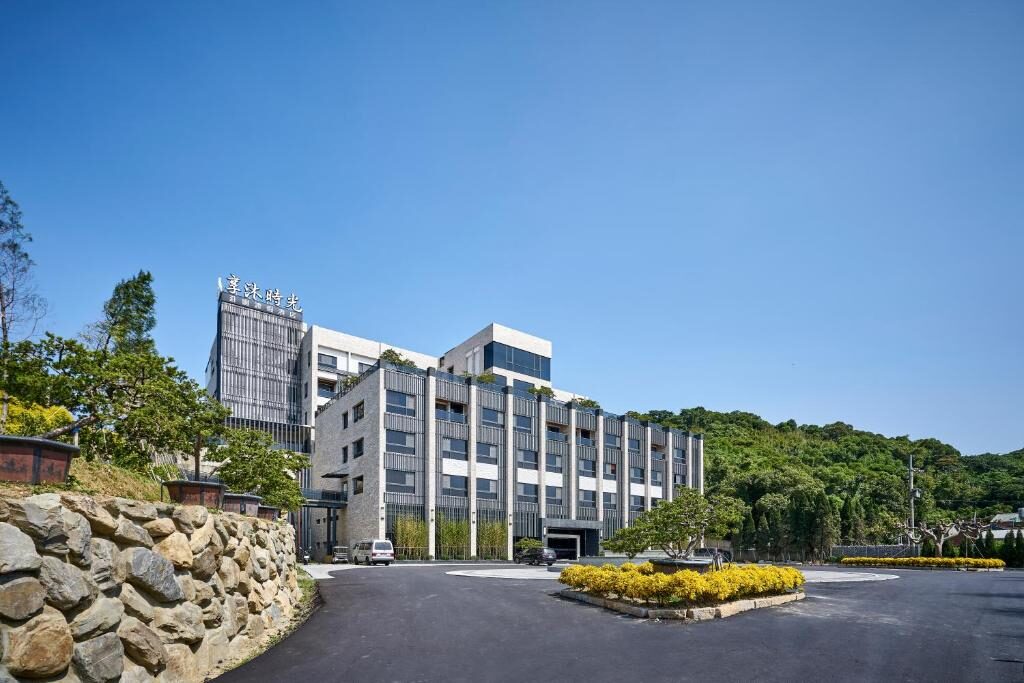 在夜色與湯霧之間，重新靠近彼此的距離｜苗栗享沐時光莊園渡假酒店