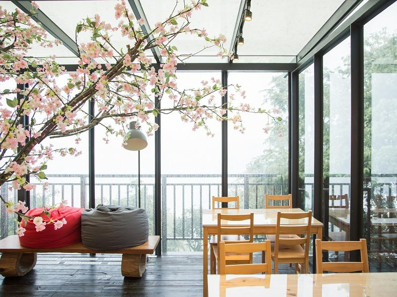 一夜住進風景裡：探索台灣最美民宿，從苗栗山林到花蓮海岸