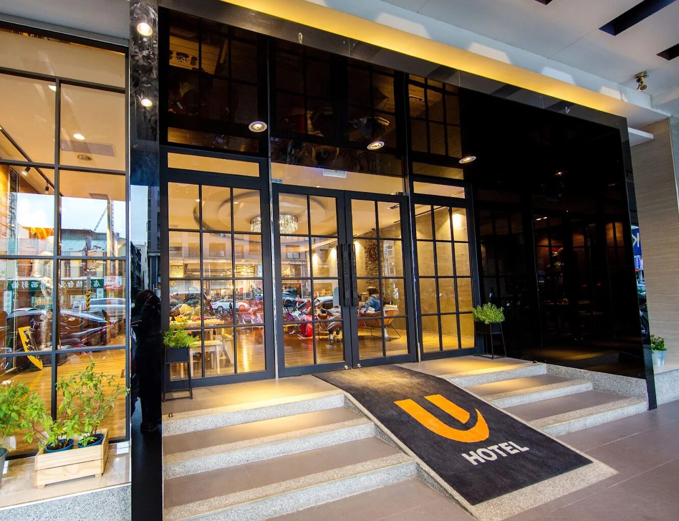 UNIQUE HOTEL 黃埔75旅店｜在台中感受「工業復古 × 都市文旅」的設計住宿體驗