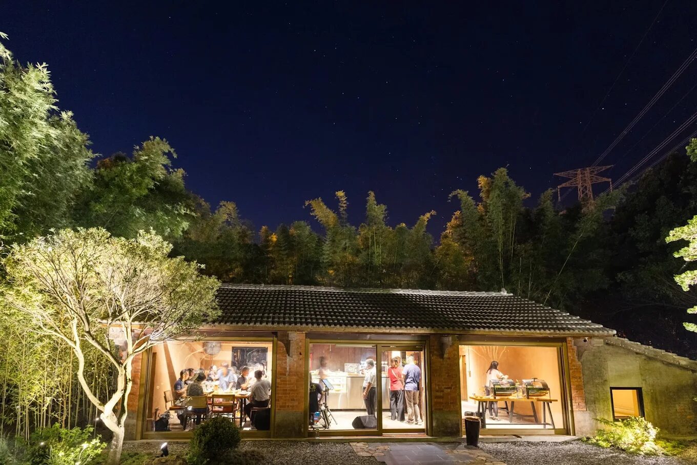 🌿 見野 Niwa｜宜蘭員山山林裡的玻璃屋秘境，遠離塵囂的午後餐桌