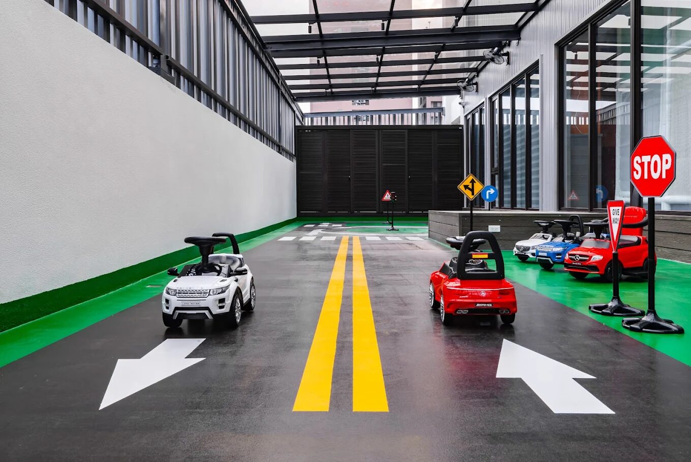 🎨 台中文創住宿首選｜挪威森林MOTEL 台中文創館：文創設計 × 親子友善 × 高CP值住宿推薦！