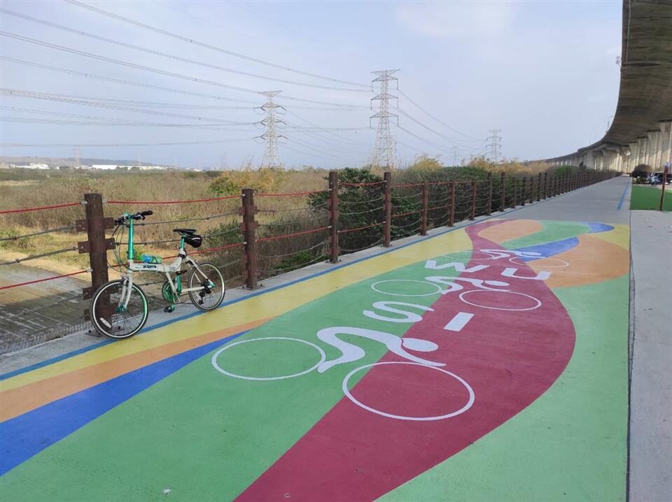 走進彰化水岸風景｜從鹿港溪到烏溪堤防，一場沿河而行的慢旅日光