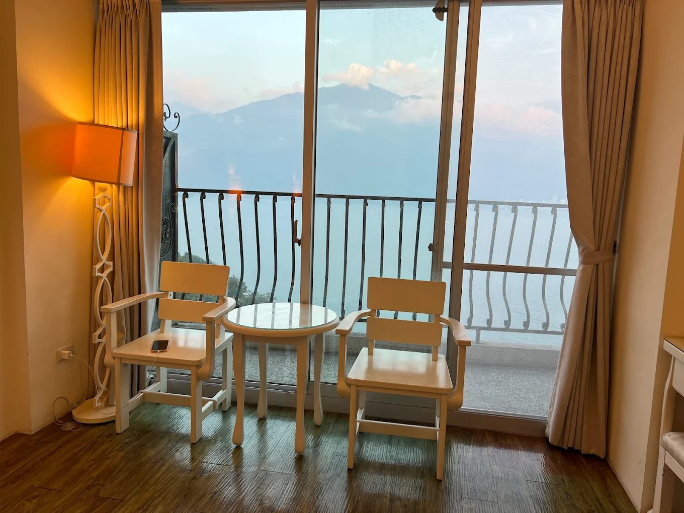 日月潭住宿推薦｜淶滬文旅湖景房只要 $2,280 起，水社碼頭旁的超值首選！