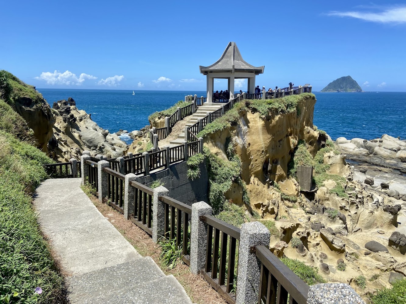和平島地質公園住宿推薦｜和平島公園：體驗自然美景與地質奇觀的最佳選擇