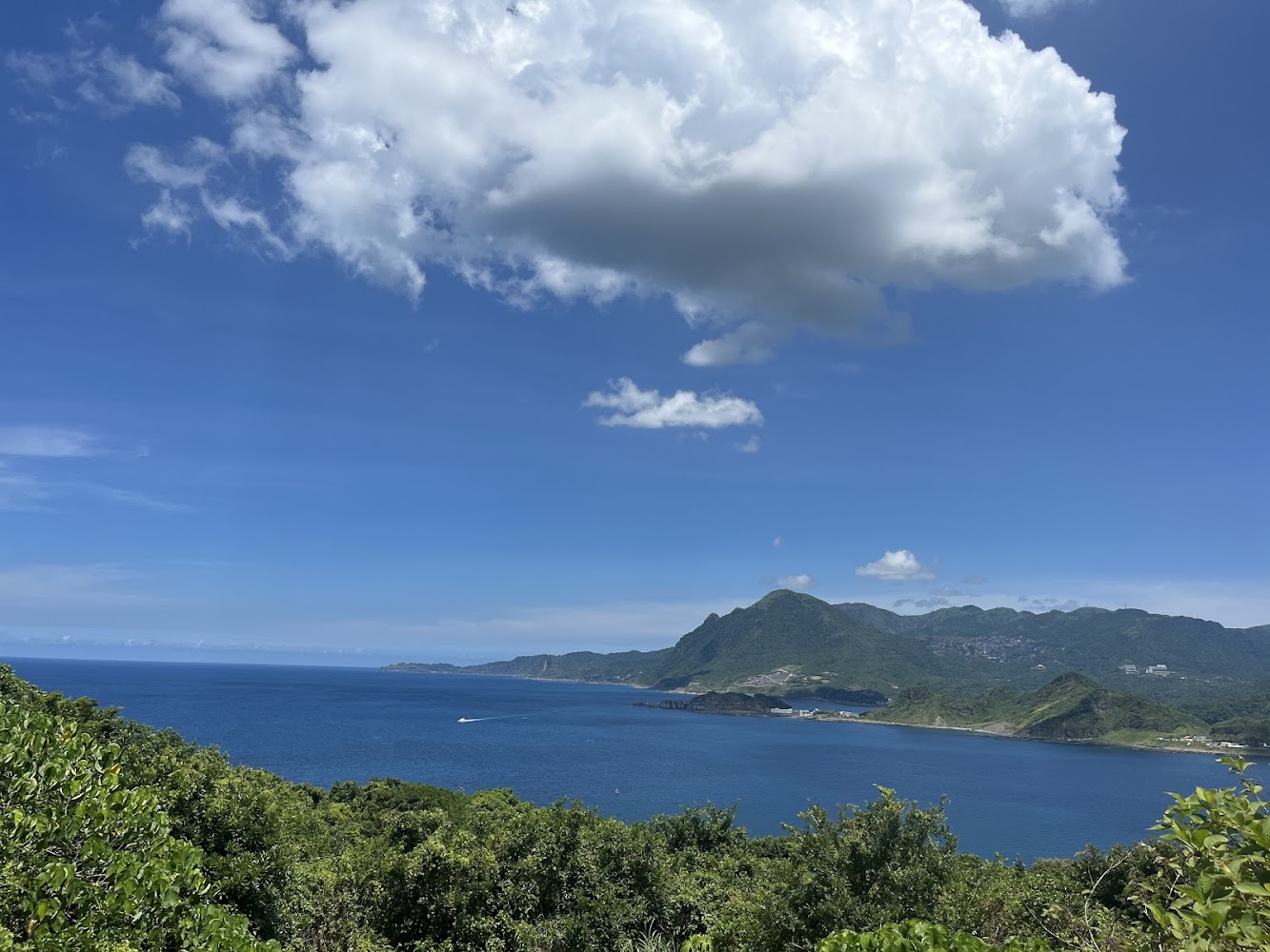 基隆一日遊：玩轉望幽谷、和平島與101高地的景點推薦
