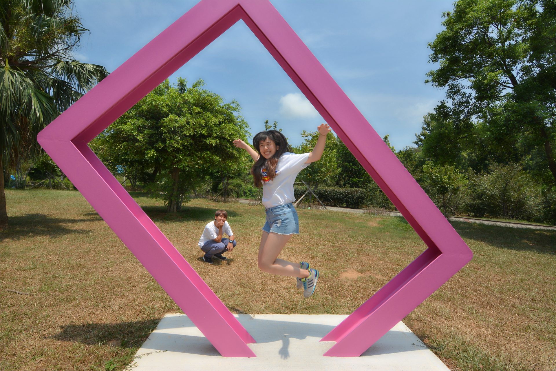 🎉 2025十月限定｜小叮噹科學主題樂園「門票買1送1」優惠，揪好友免費入園！