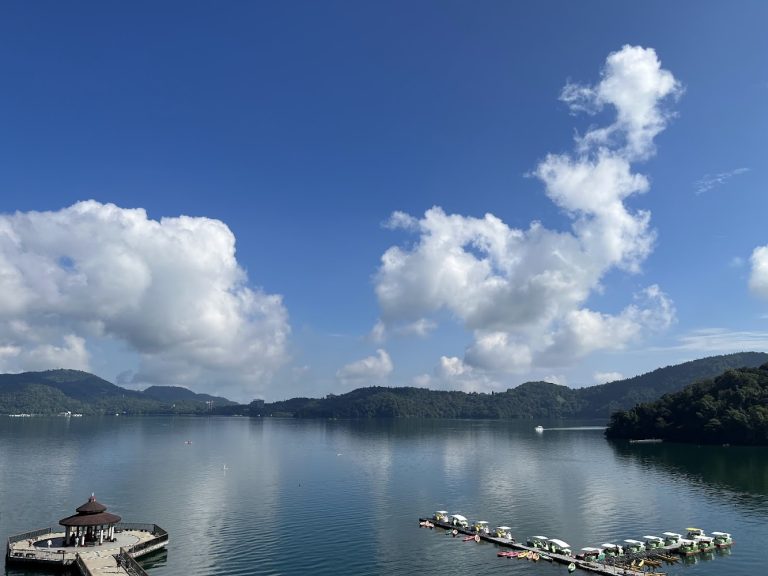Ita Thao Pier Plaza｜探索伊達邵老街｜五大必吃美食與景點推薦