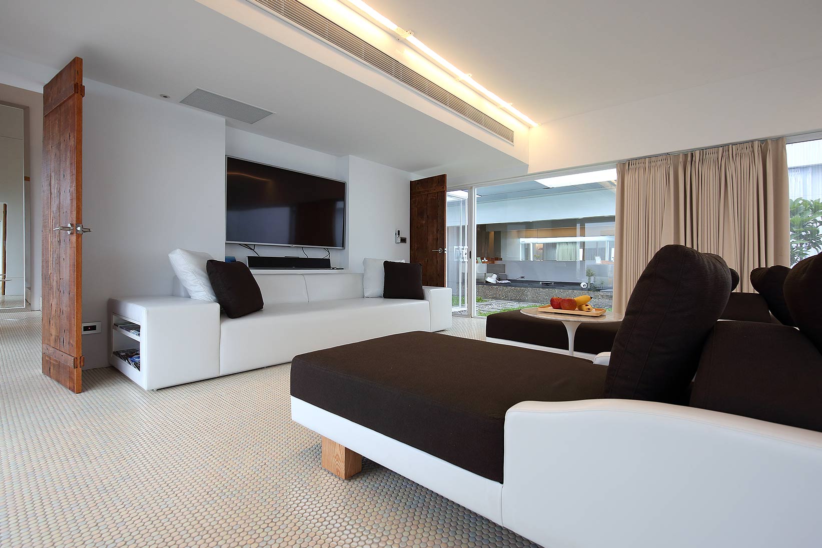 一夜住進風景裡：探索台灣最美民宿，從苗栗山林到花蓮海岸