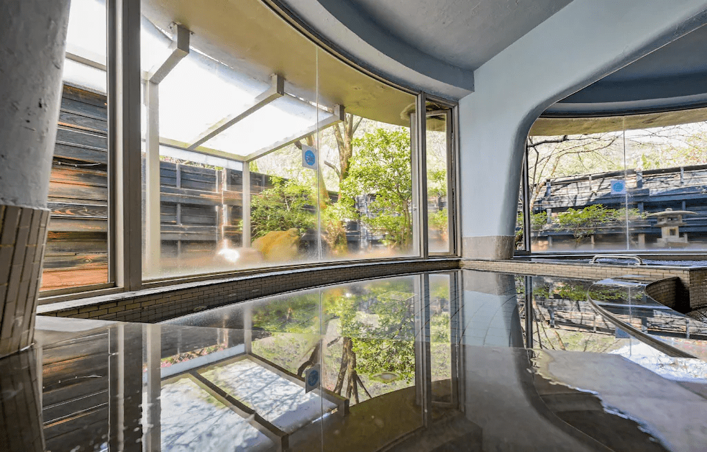 把週末交給陽明山，在山景溫泉裡找回剛好的鬆弛感