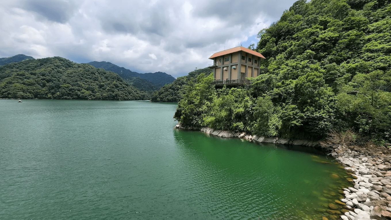 石門勝景｜桃園龍潭必訪絕景點，俯瞰湖光山色的觀景平台