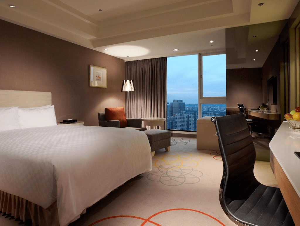 在新竹挑一間讓旅程慢下來的住宿，用步行的節奏連上城市風景的五家優質飯店