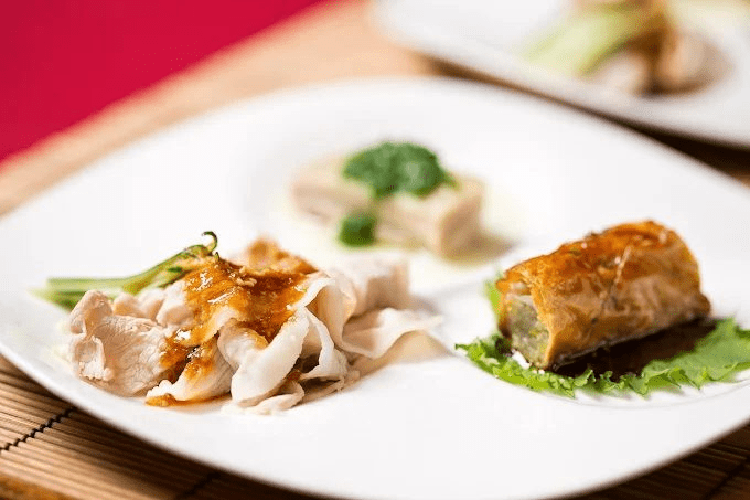 當城市燈火亮起，我在台北國賓大飯店的窗邊，看見最柔軟的台北