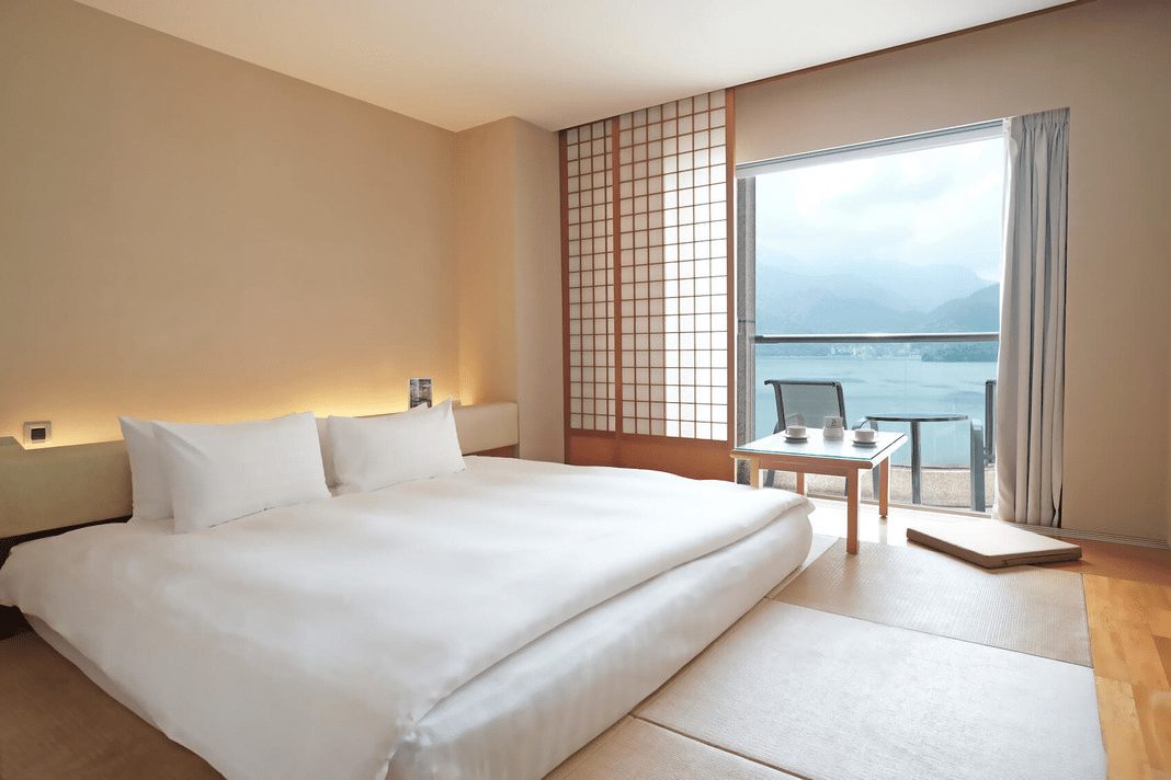 日月潭的美，窗景變成最好的風景，把自己交給湖光｜日月潭大淶閣飯店